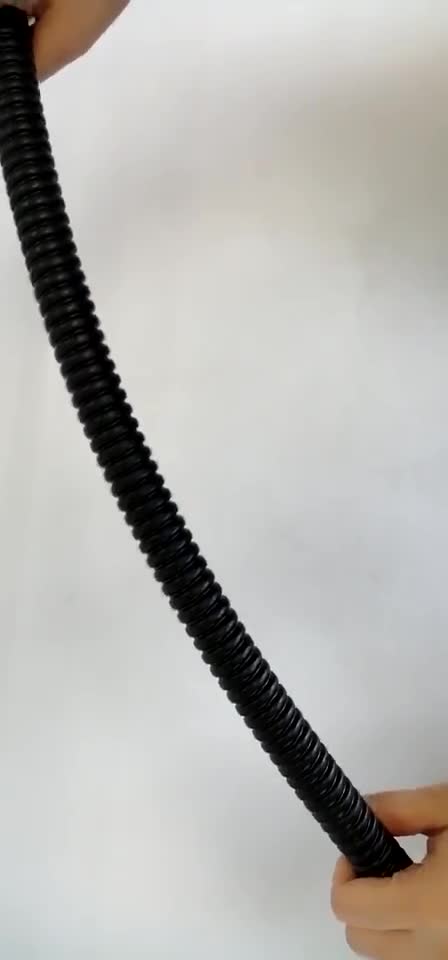 蛇皮管/黑色包塑金属软管镀锌钢带+PVC配铁镀锌直接头